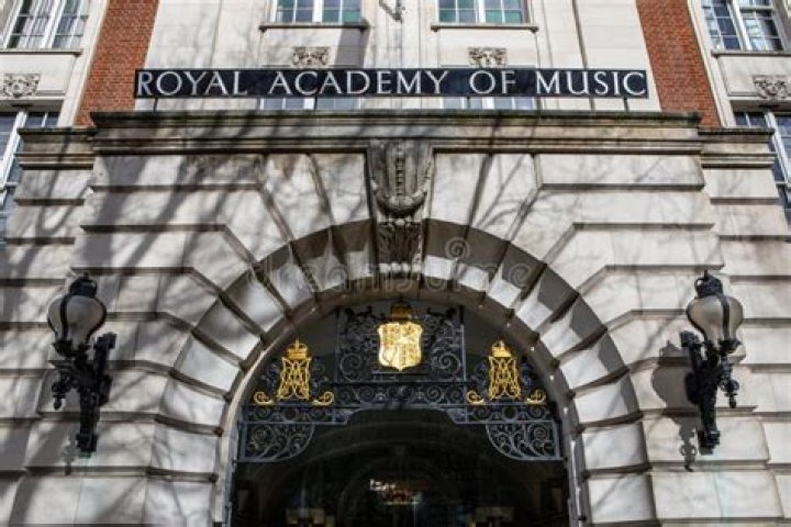 Does the Royal Academy of Music offer scholarships?