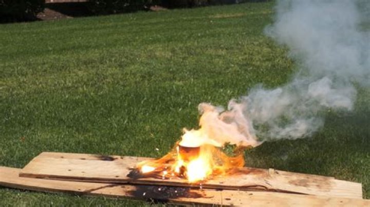 How hard is it to ignite thermite?
