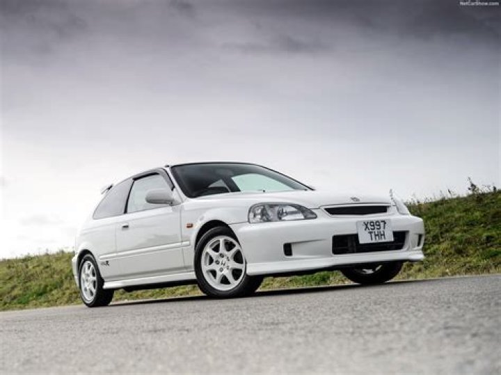How much is a 1997 Honda Civic hatchback?
