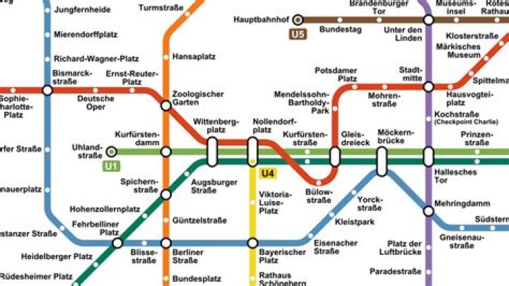 Is the Berlin U-Bahn 24 hours?